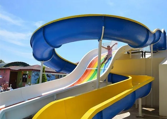 Apartmanhotel Sun & 3*