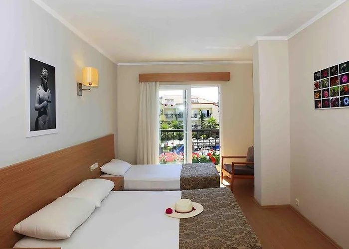 Apartmanhotel Sun & 3*