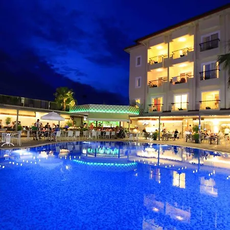 Aparthotel Sun & 3*