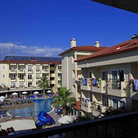 מלון דירות Sun City & סייד
