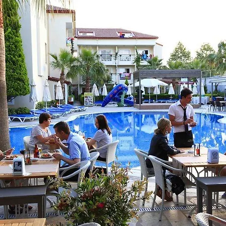 Hotel de apartamente Sun & 3*